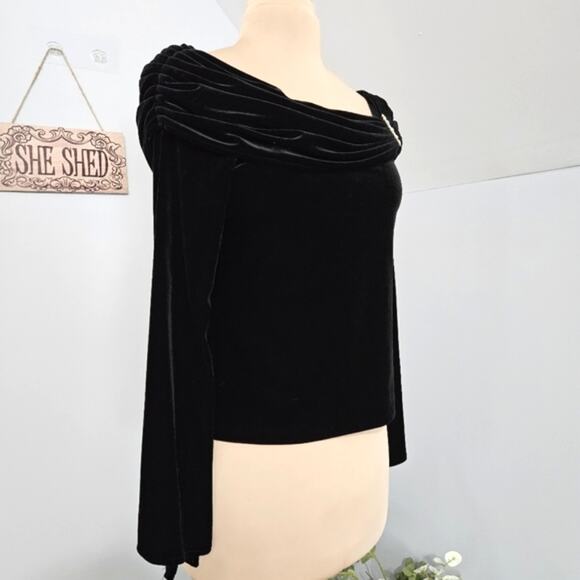 Xscape by Joanna Chen Black Crushed Velvet Rhinestone Brooch Dressy Top Small - Picture 3 of 15